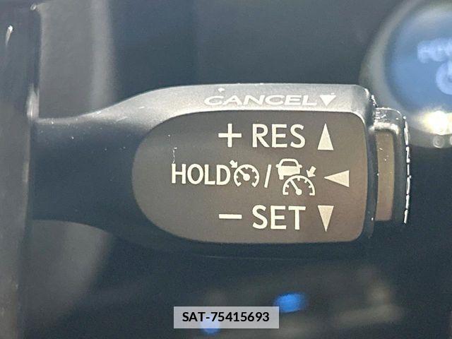 Toyota PRIUS PHV 2018-01 7727573-4