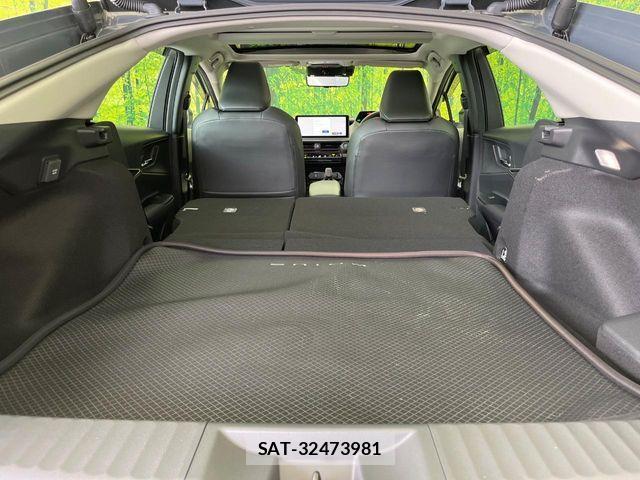 Toyota PRIUS PHV 2023-09 7727565-10