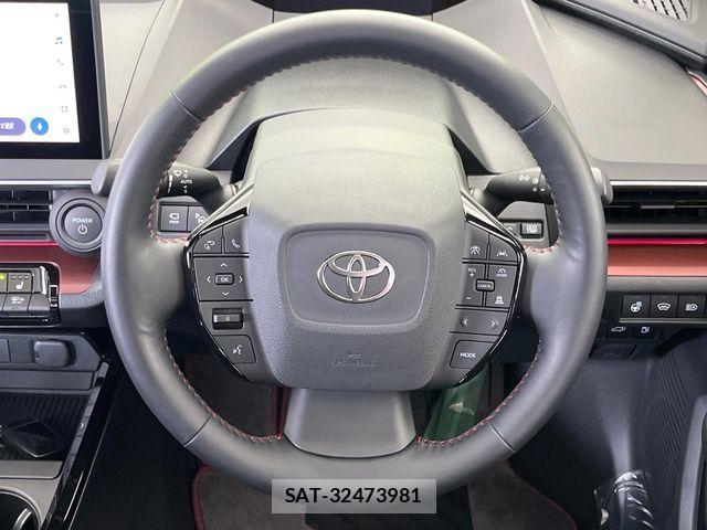 Toyota PRIUS PHV 2023-09 7727565-11