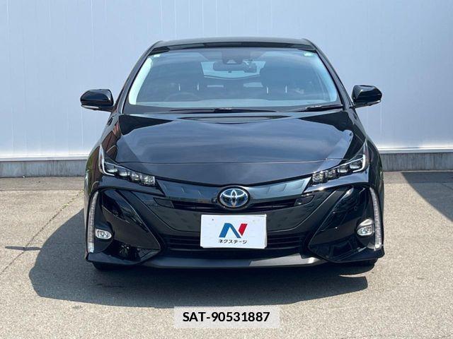 Toyota PRIUS PHV 2019-08 7727567-14