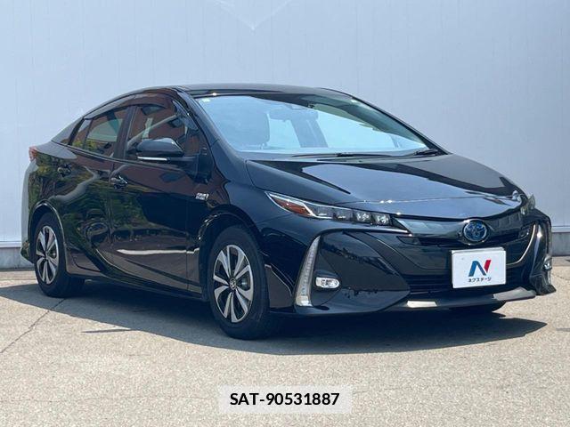 Toyota PRIUS PHV 2019-08 7727567-16