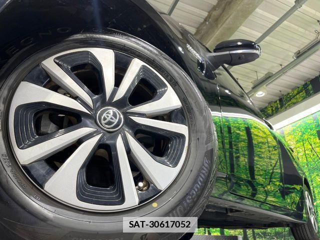 Toyota PRIUS PHV 2019-11 7727568-12