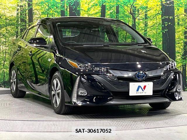 Toyota PRIUS PHV 2019-11 7727568-15