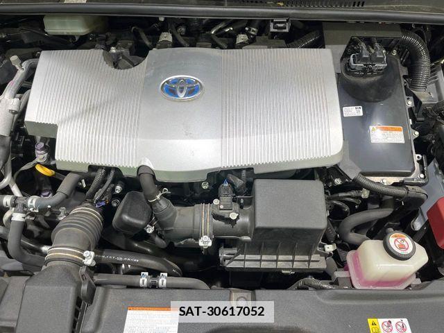 Toyota PRIUS PHV 2019-11 7727568-17