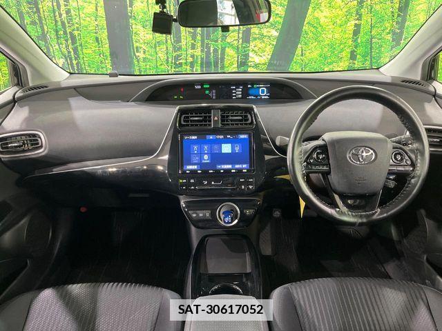 Toyota PRIUS PHV 2019-11 7727568-4