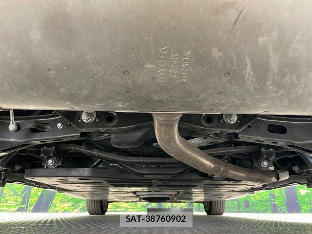 Toyota PRIUS PHV 2024-03 7727564-18