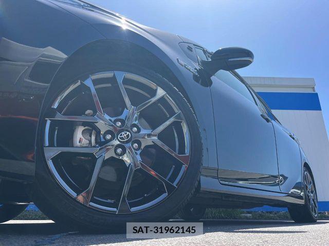 Toyota PRIUS PHV 2019-09 7788492-12