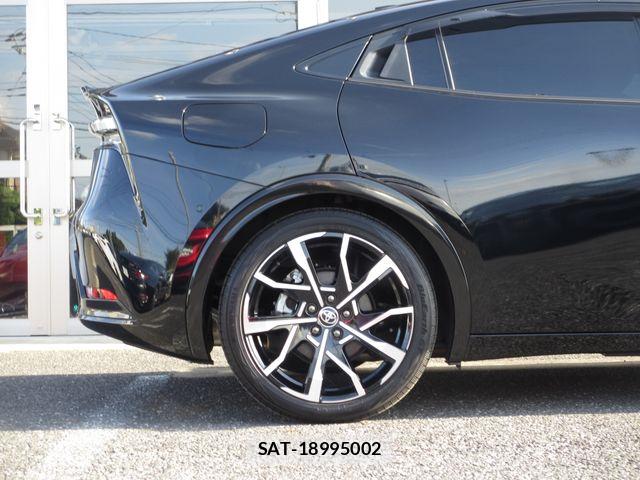 Toyota PRIUS PHV 2024-09 7788497-12