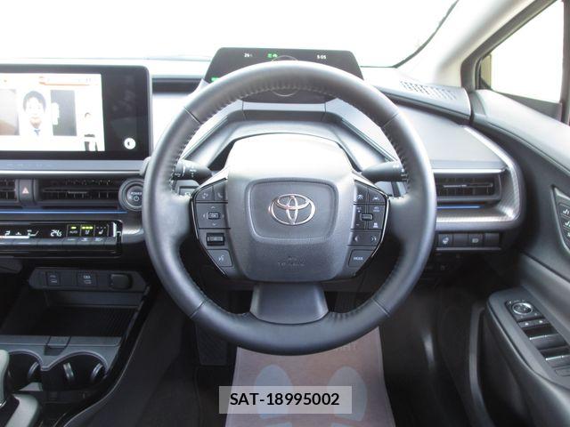 Toyota PRIUS PHV 2024-09 7788497-16