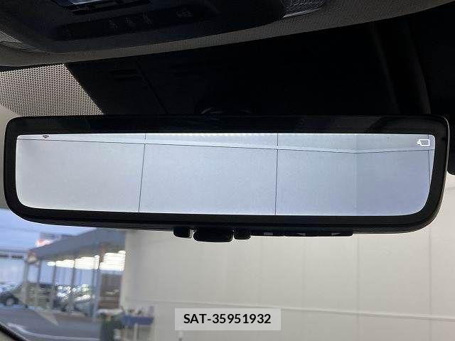 Toyota PRIUS PHV 2023-07 7788496-11