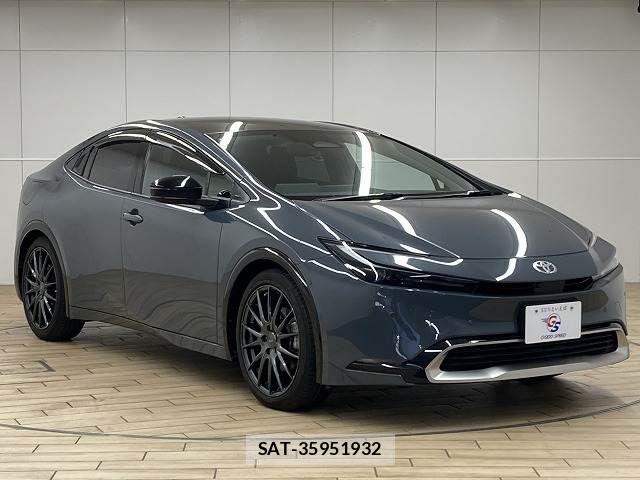 Toyota PRIUS PHV 2023-07 7788496-14