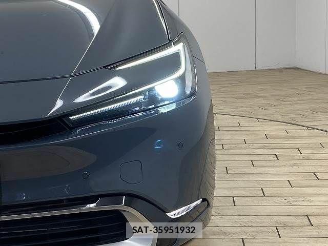 Toyota PRIUS PHV 2023-07 7788496-19