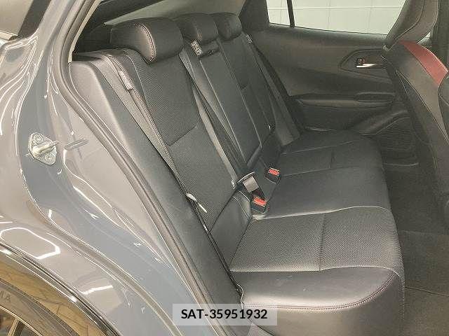 Toyota PRIUS PHV 2023-07 7788496-5