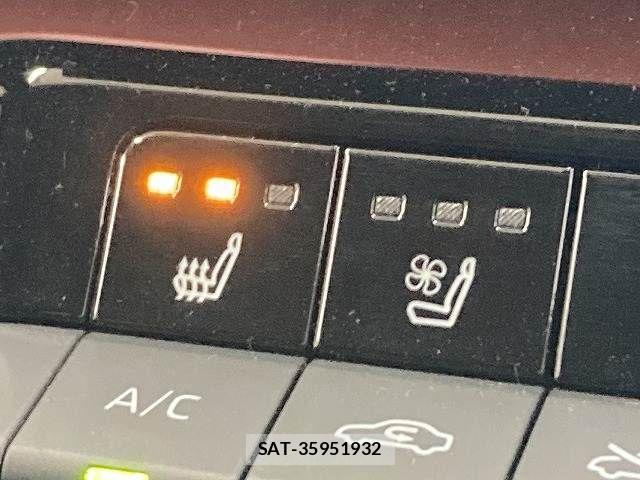 Toyota PRIUS PHV 2023-07 7788496-6