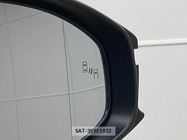 Toyota PRIUS PHV 2023-07 7788496-8
