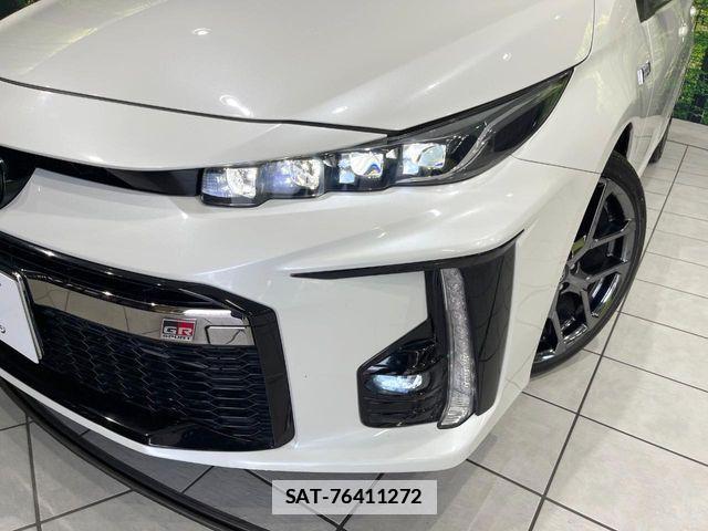 Toyota PRIUS PHV 2018-02 7788493-11
