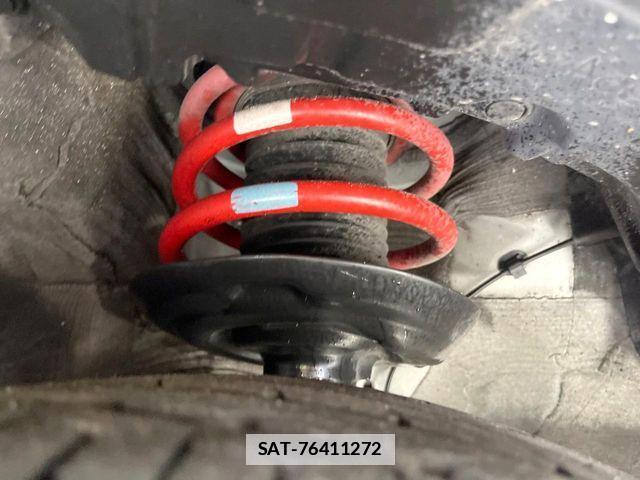 Toyota PRIUS PHV 2018-02 7788493-19