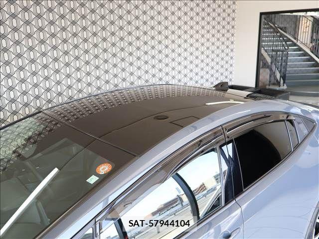 Toyota PRIUS PHV 2023-05 7878996-16