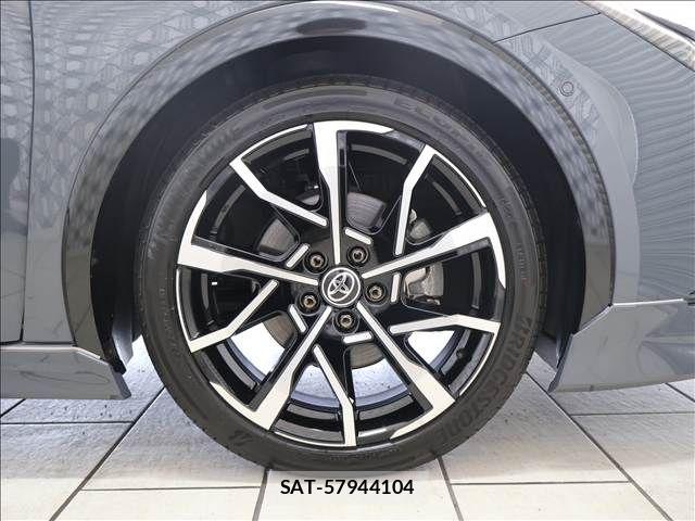 Toyota PRIUS PHV 2023-05 7878996-8