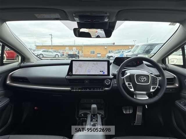 Toyota PRIUS PHV 2024-03 7878994-4