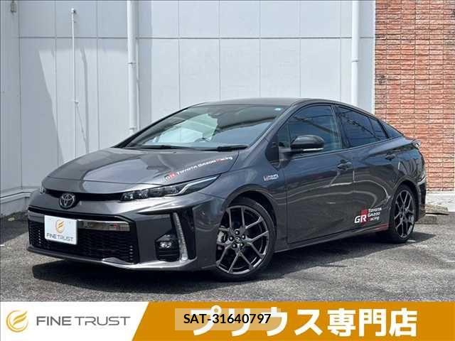 Toyota PRIUS PHV 2018-04 7879000-0