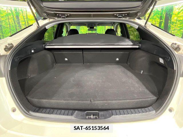 Toyota PRIUS PHV 2017-07 7879002-9