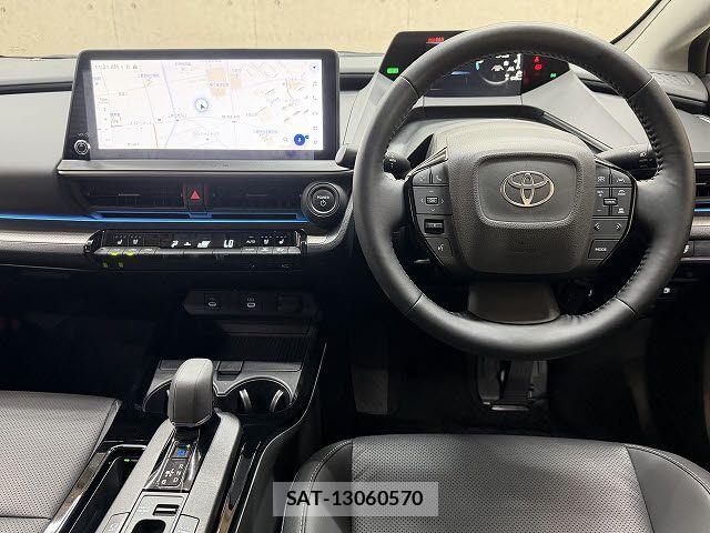 Toyota PRIUS PHV 2023-08 7878997-1