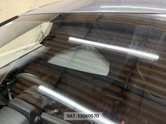 Toyota PRIUS PHV 2023-08 7878997-4
