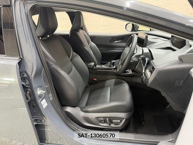 Toyota PRIUS PHV 2023-08 7878997-5
