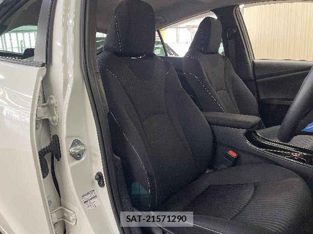 Toyota PRIUS PHV 2019-12 7879001-3