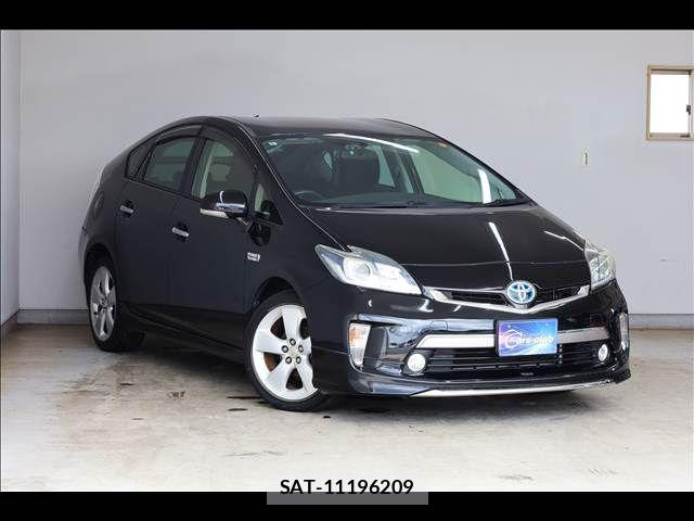 Toyota PRIUS PHV 2012-06 7879006-1