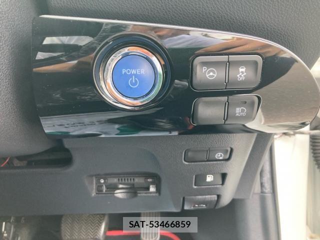 Toyota PRIUS PHV 2018-01 7879004-15