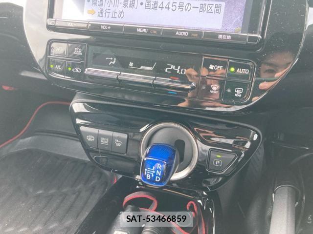 Toyota PRIUS PHV 2018-01 7879004-19