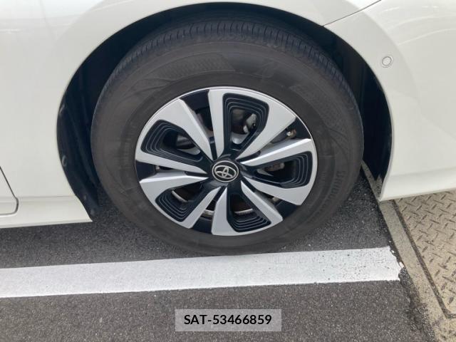 Toyota PRIUS PHV 2018-01 7879004-3