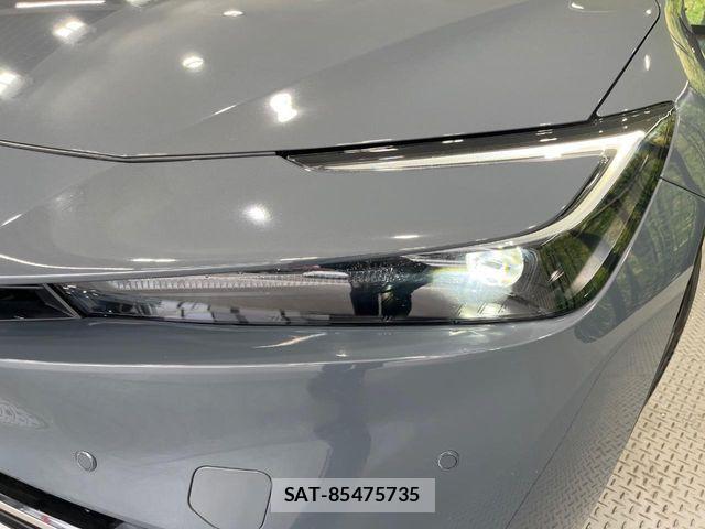 Toyota PRIUS PHV 2023-09 7878998-11