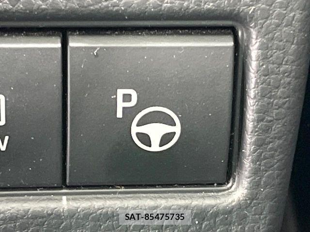 Toyota PRIUS PHV 2023-09 7878998-6