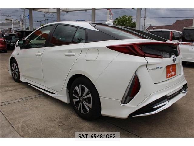 Toyota PRIUS PHV 2020-02 7903263-10