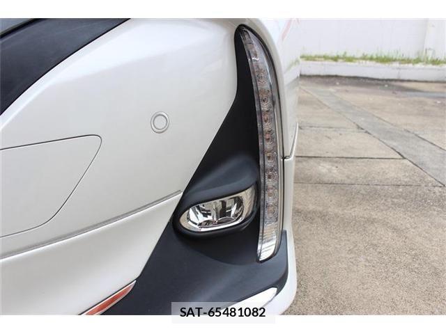 Toyota PRIUS PHV 2020-02 7903263-16