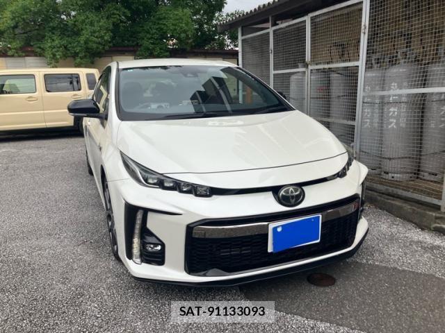 Toyota PRIUS PHV 2018-02 7963358-2