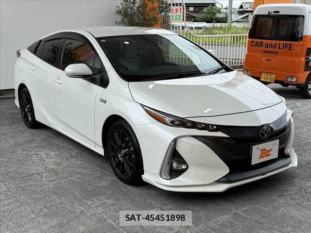 Toyota PRIUS PHV 2019-09 7963357-7