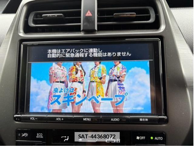 Toyota PRIUS PHV 2018-04 7980717-17