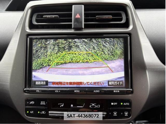 Toyota PRIUS PHV 2018-04 7980717-18