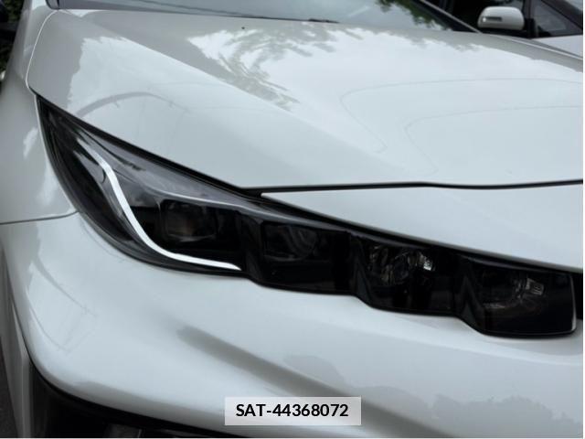 Toyota PRIUS PHV 2018-04 7980717-3