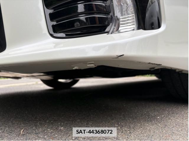 Toyota PRIUS PHV 2018-04 7980717-4