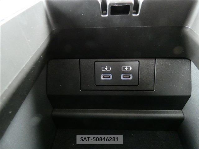 Toyota PRIUS PHV 2023-09 7980714-11