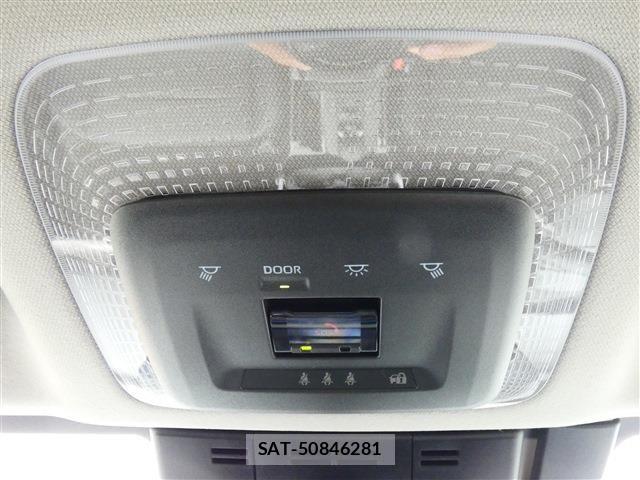 Toyota PRIUS PHV 2023-09 7980714-5