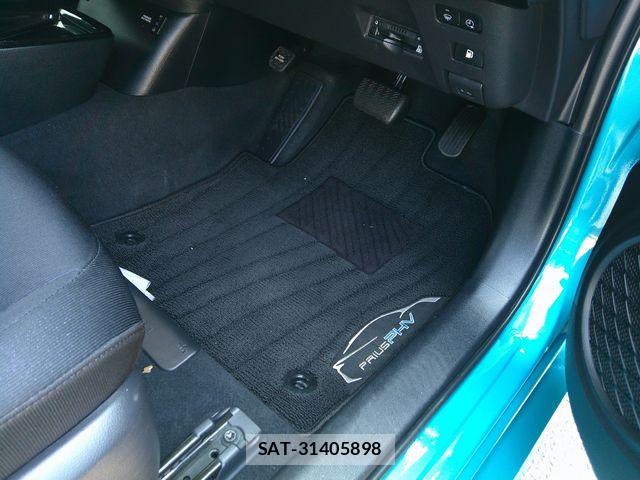 Toyota PRIUS PHV 2019-04 7980716-12