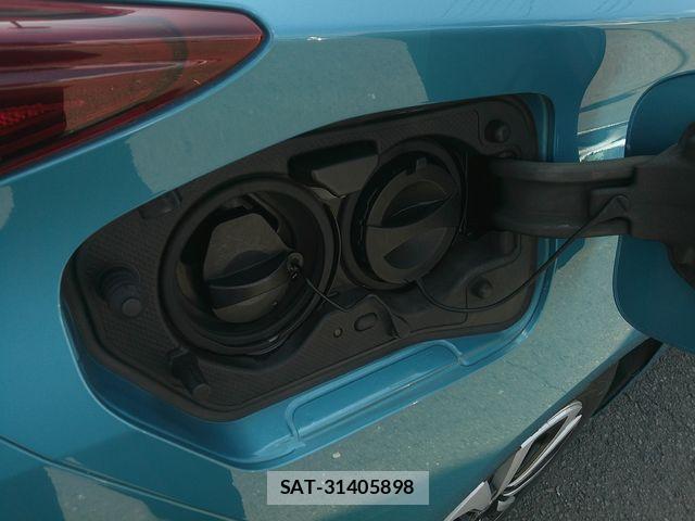 Toyota PRIUS PHV 2019-04 7980716-20