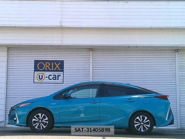 Toyota PRIUS PHV 2019-04 7980716-21
