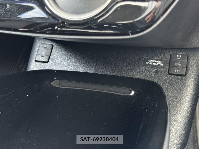 Toyota PRIUS PHV 2019-04 8037800-9